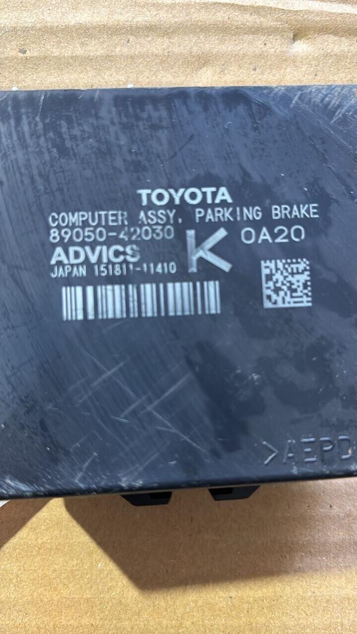 Toyota RAV4 2018 2023 OEM Barking Brake Control 8905042030 K