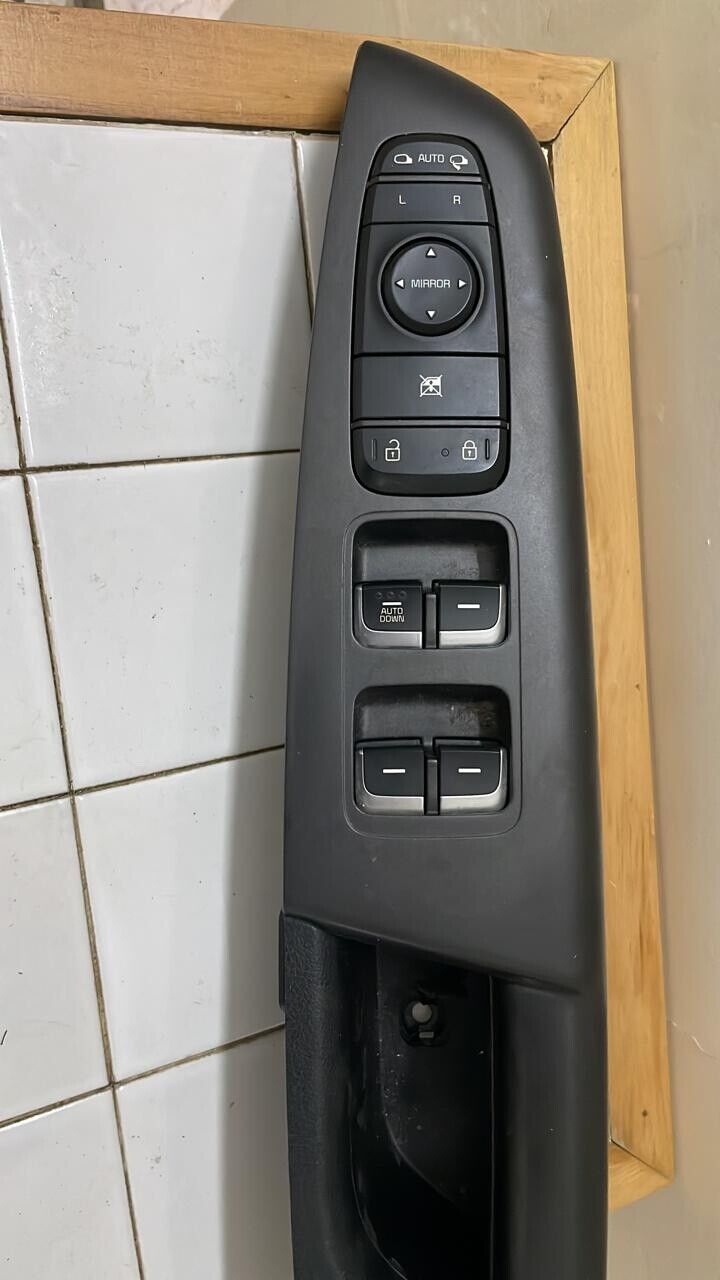 Kia sportage 2018 2021 OEM window mirror center switch control 93570F1200 P M20