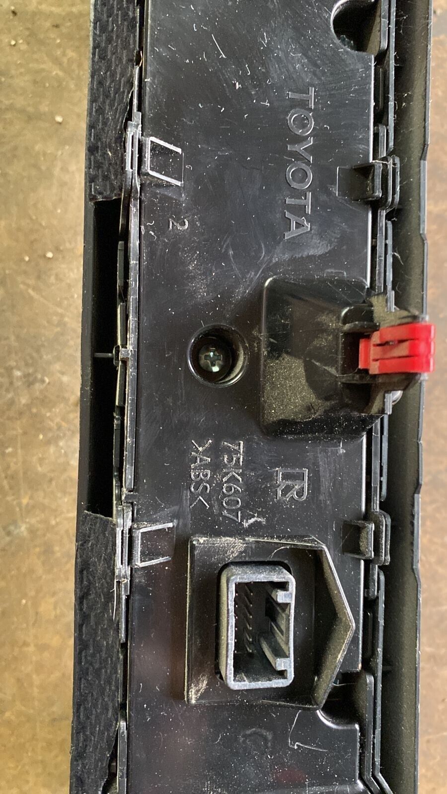 toyota Rav4 AC heating control 75K607