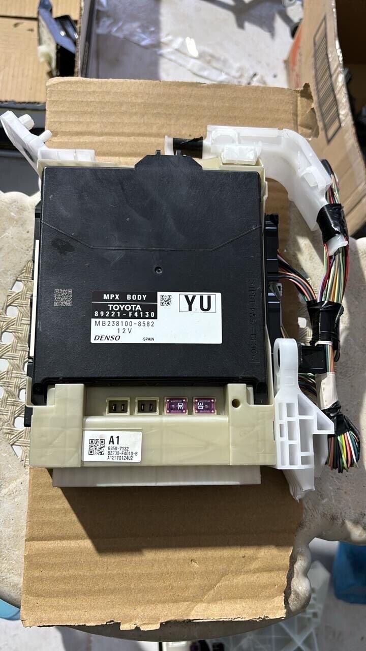 Toyota C-HR 2019 2022 Multiplex Body Control Comfort Module Unit 89221F4130