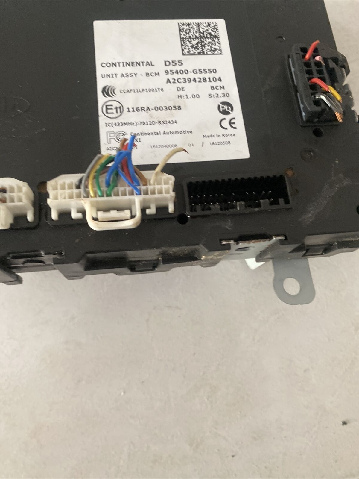 Kia Niro OEM BCM body control unit 95400G5550