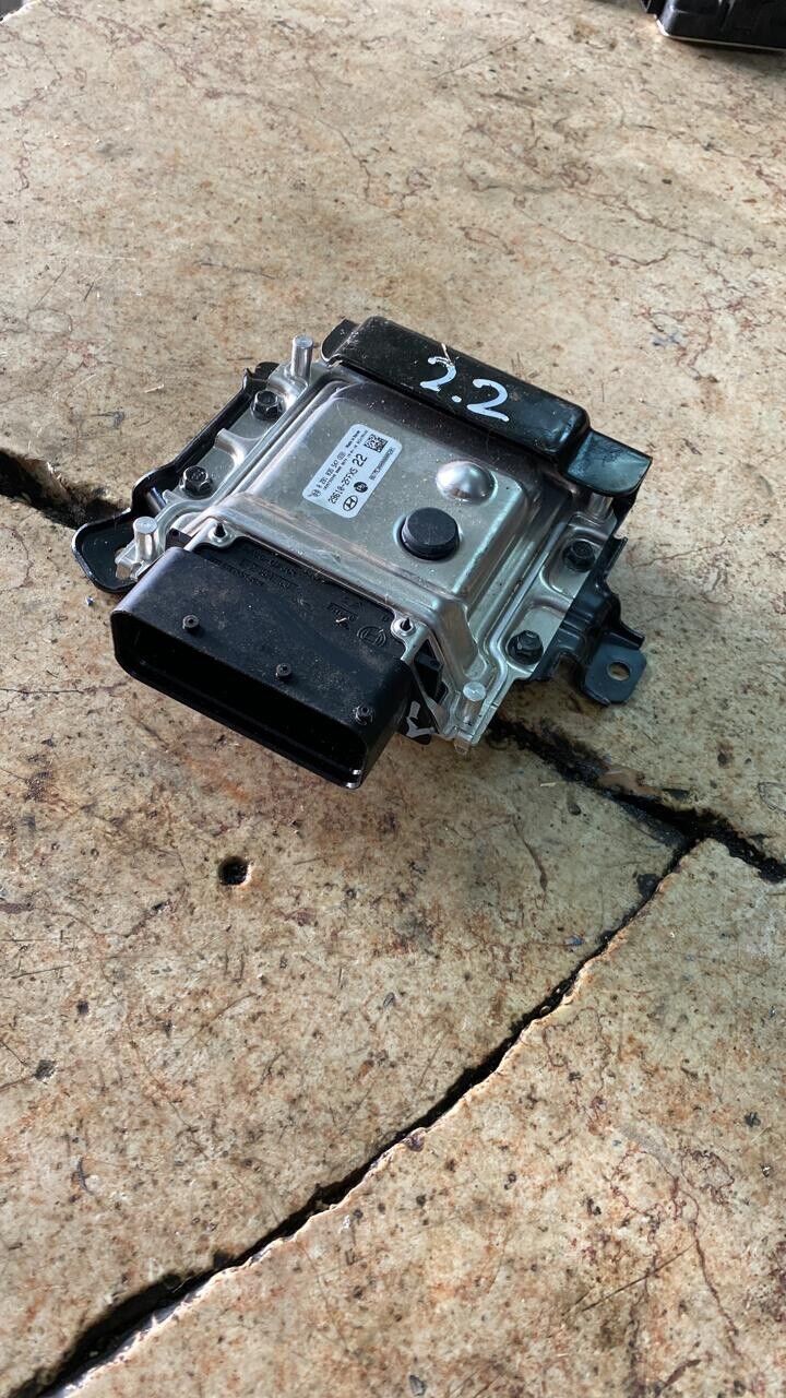 Hyundai Santa Fe 2019 2022 GearBox control unit 296102 ffx5