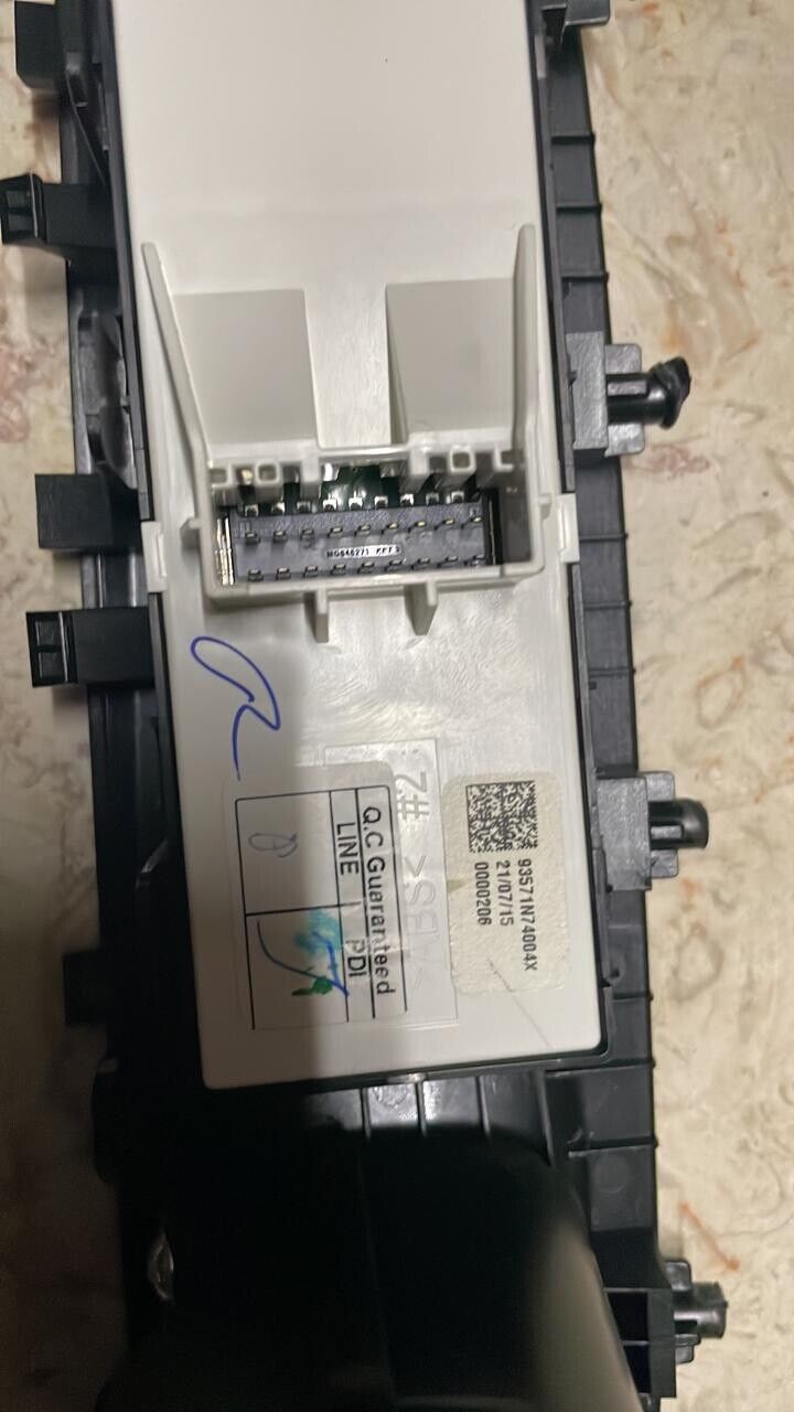 Hyundai Tucson 2021 2023 OEM window center switch control 93571N74004X