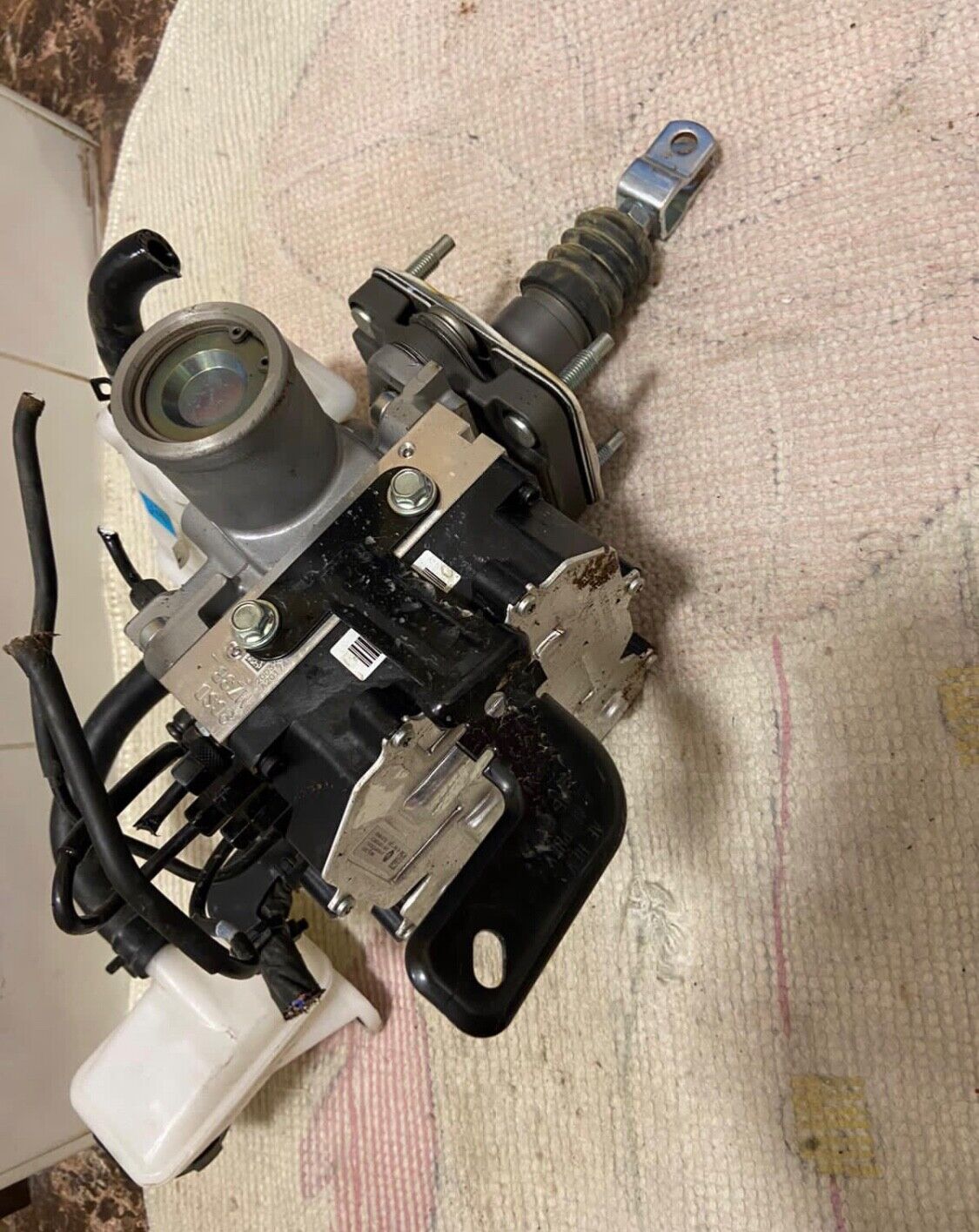 Kia Niro 2017 2018 2019 ABS Pump Assembly - Kia (58500 G5710)