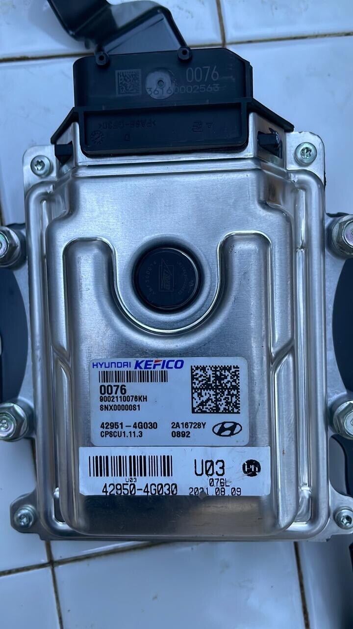 HYUNDAI Tucson 2021-2023 SBW ENGINE CONTROL MODULE 42951-4G030 OEM