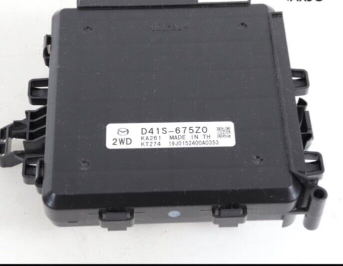 Mazda CX30 2020 electric supply unit control unit D41S675ZO