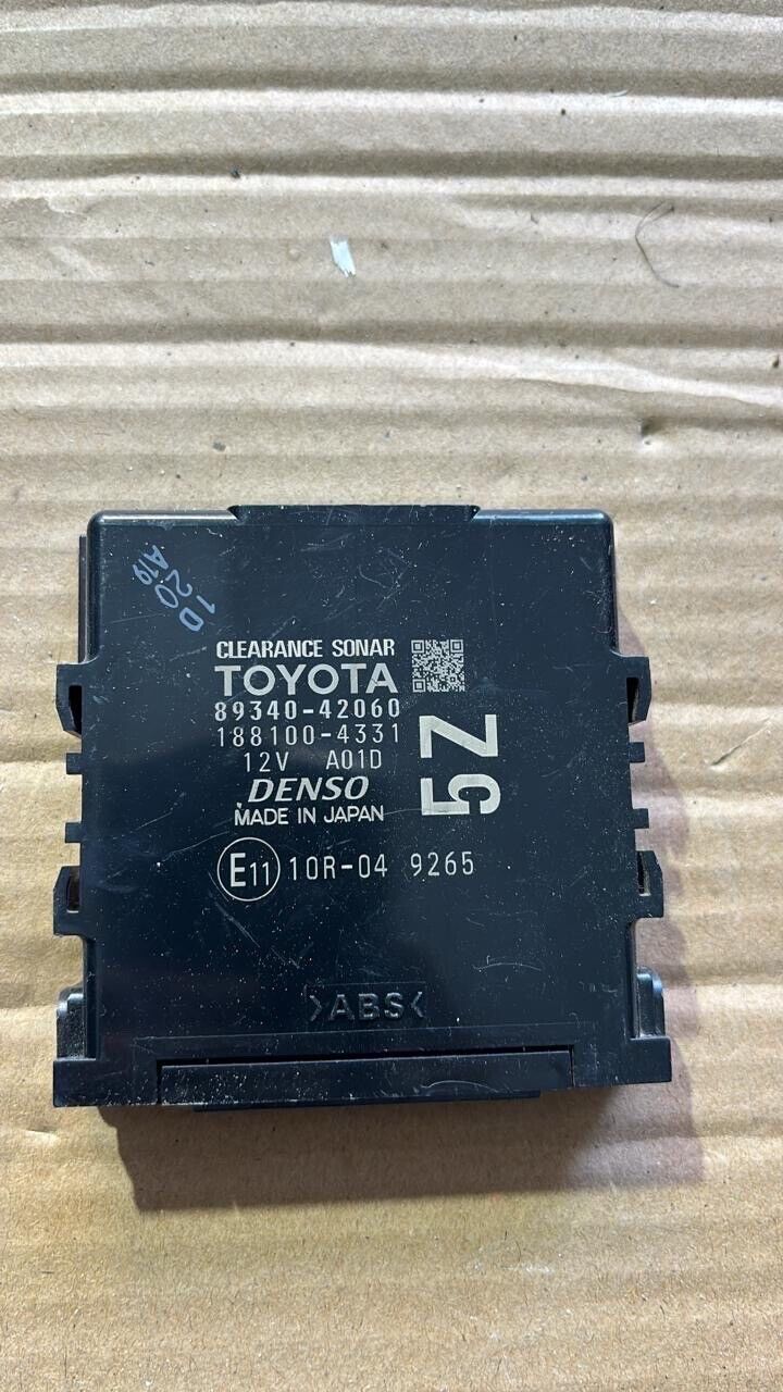 Toyota RAV4 2019 2022 OEM parking sensor control 8934042060