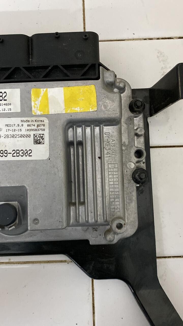 Hyundai Tucson 2017 2021 ECU engine control unit 391992B302 TB2