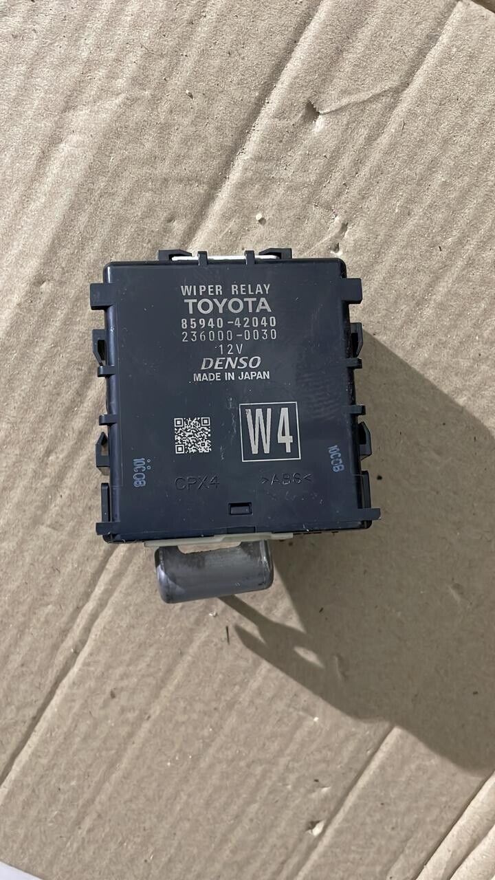 TOYOTA RAV4 2018 2022 OEM WINDSHIELD WIPER RELAY COMPUTER CONTROL MODULE UNIT