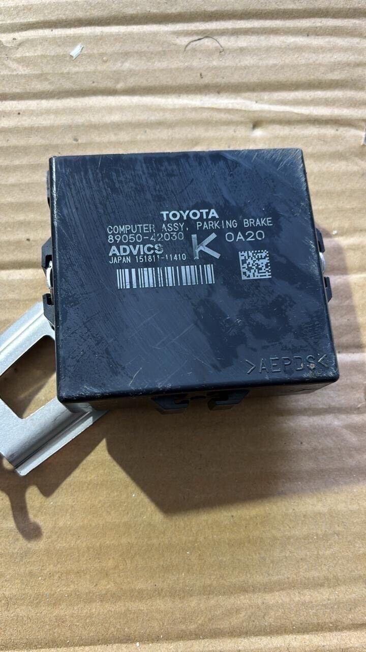 Toyota RAV4 2018 2023 OEM Barking Brake Control 8905042030 K