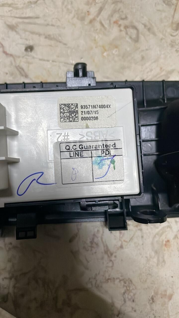 Hyundai Tucson 2021 2023 OEM window center switch control 93571N74004X