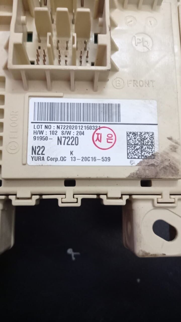 Hyundai Tucson 2021 2023 fuse box left hand drive 91950N7230 N23 N7220