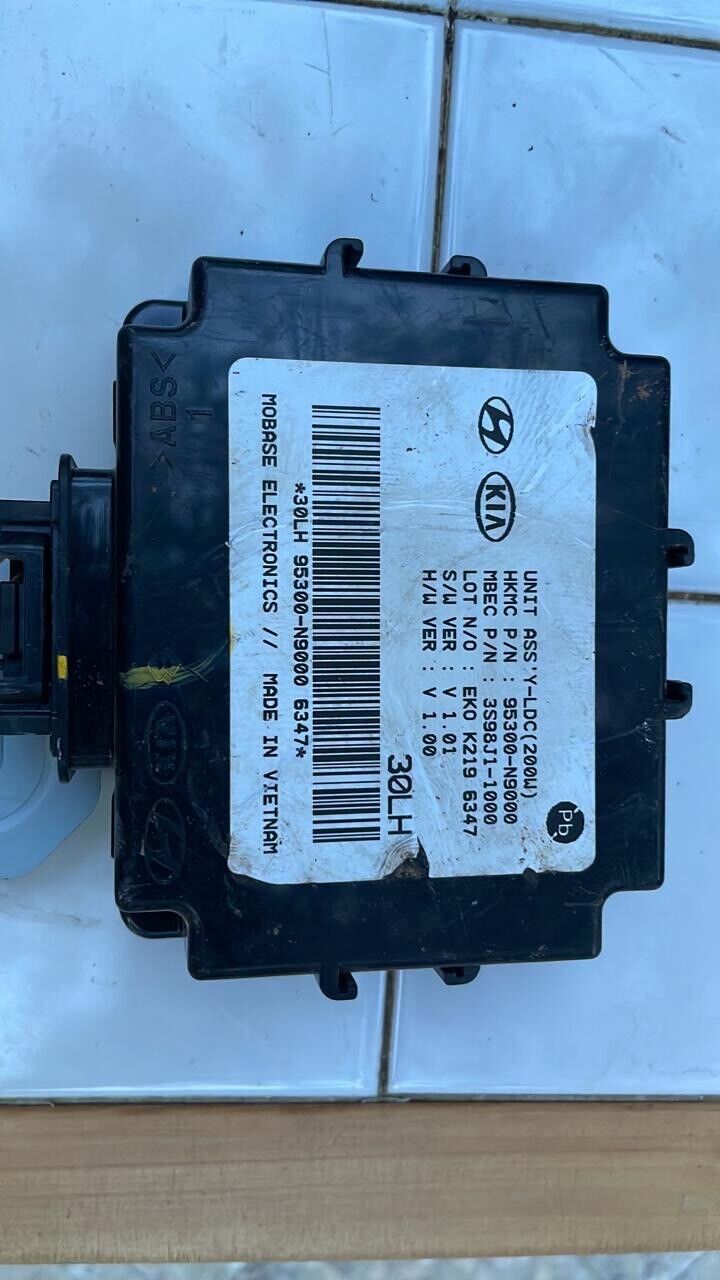 Hyundai Tucson 2021 2023 OEM LDC 200 W control assembly 95300N9000 