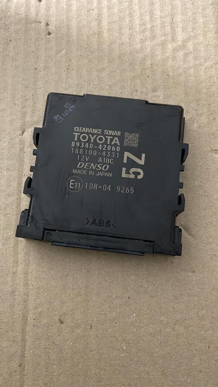 Toyota RAV4 2019 2022 OEM parking sensor control 8934042060