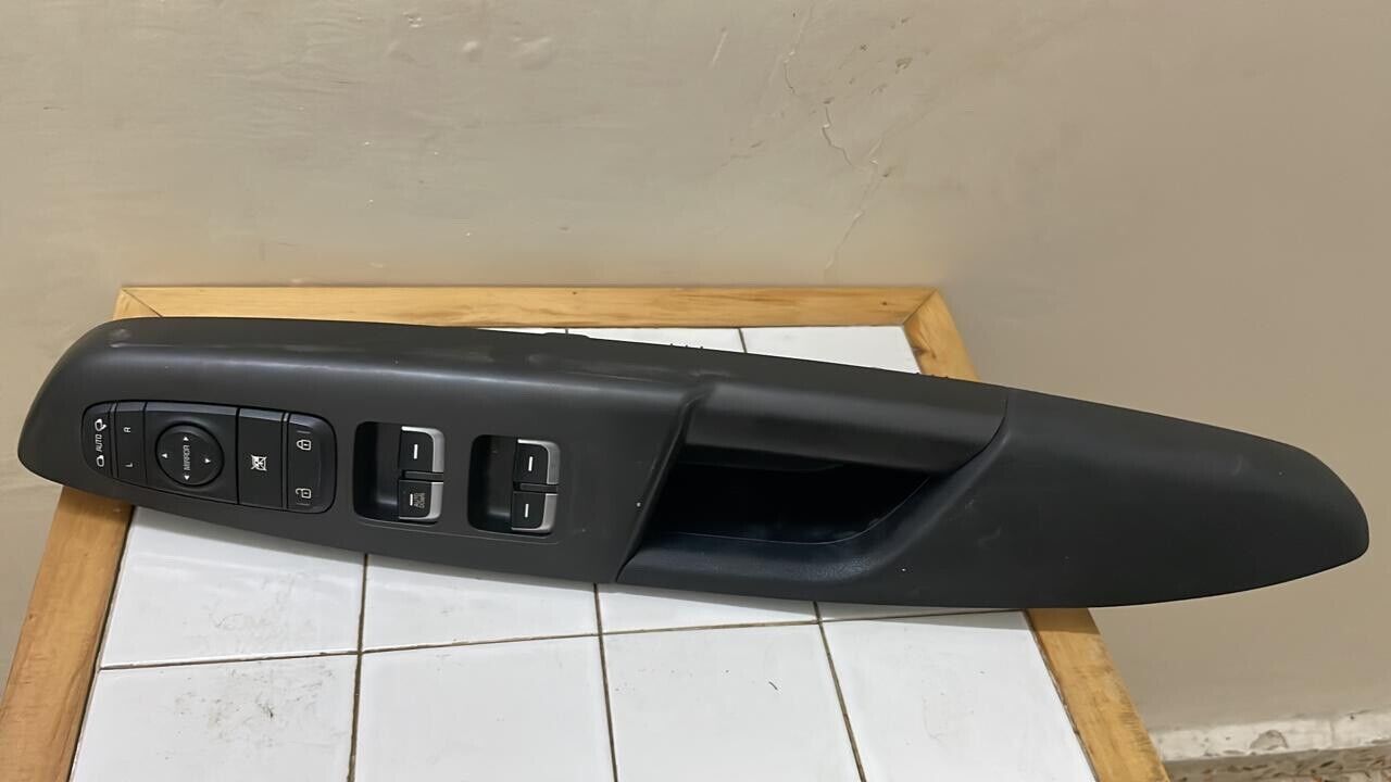 Kia sportage 2018 2021 OEM window mirror center switch control 93570F1200 P M20