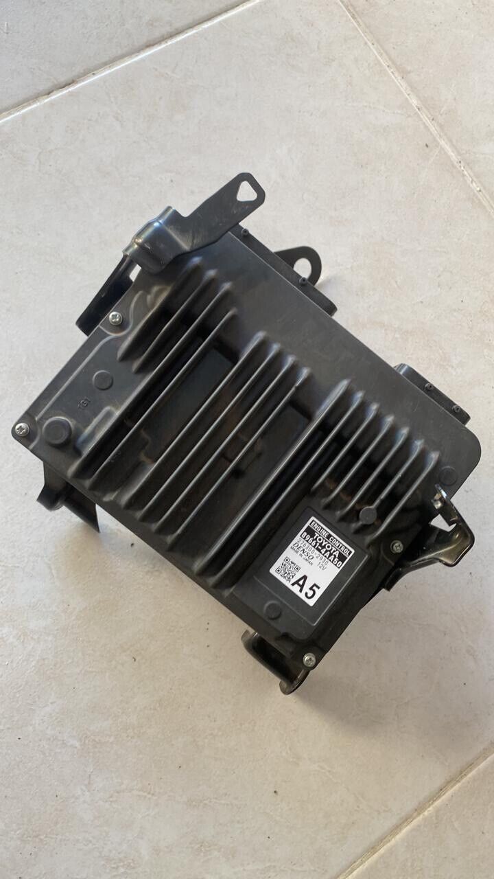 Toyota RAV4 ECU 2020 Engine Computer 896614AA50 A5 12V