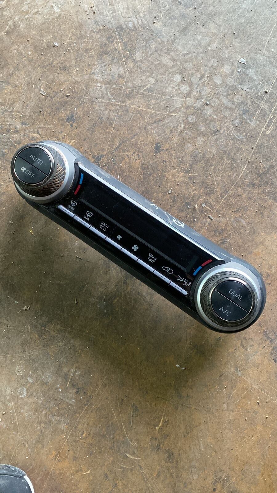 toyota Rav4 AC heating control 75K607