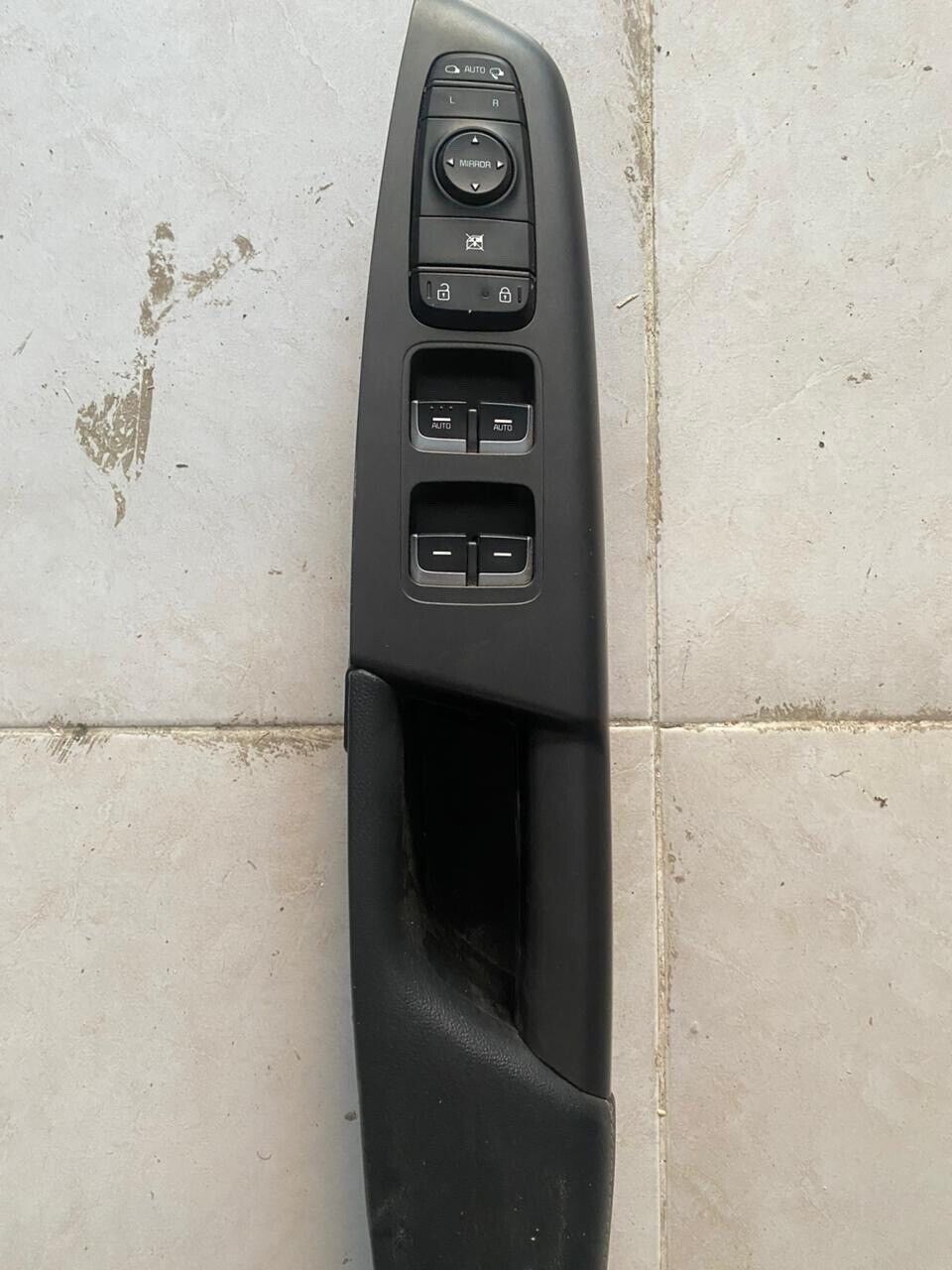 KIA SPORTAGE 2019 2020 window Center switch Control 93570F1050