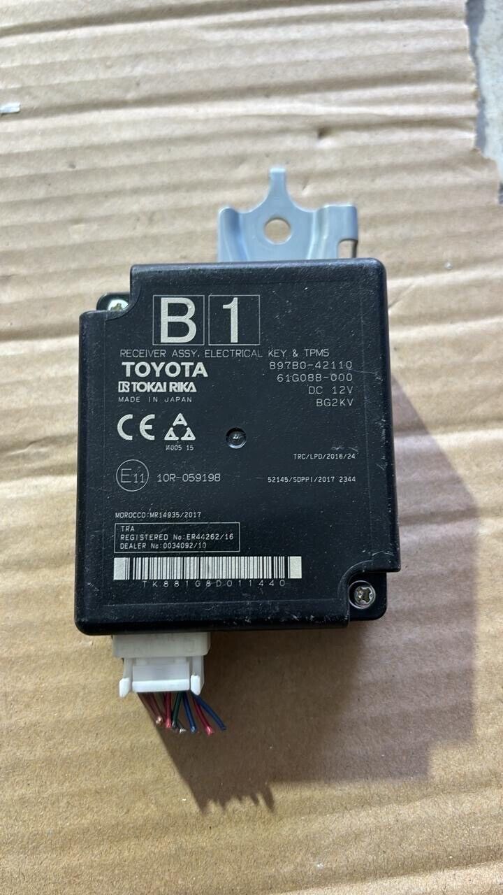 toyota rav4 2018 2022 OEM receiver assy key & tpms control unit 897B042110 B1