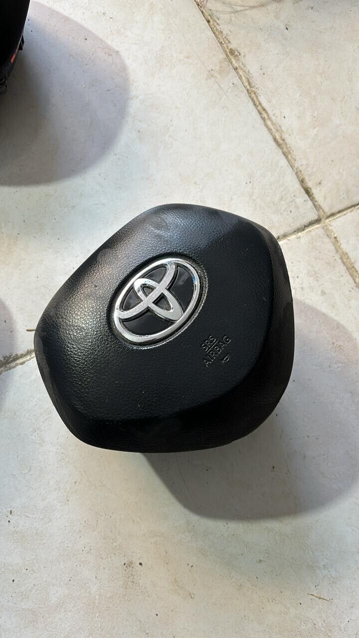 Toyota CHR 2019 2022 OEM steering wheel SRS