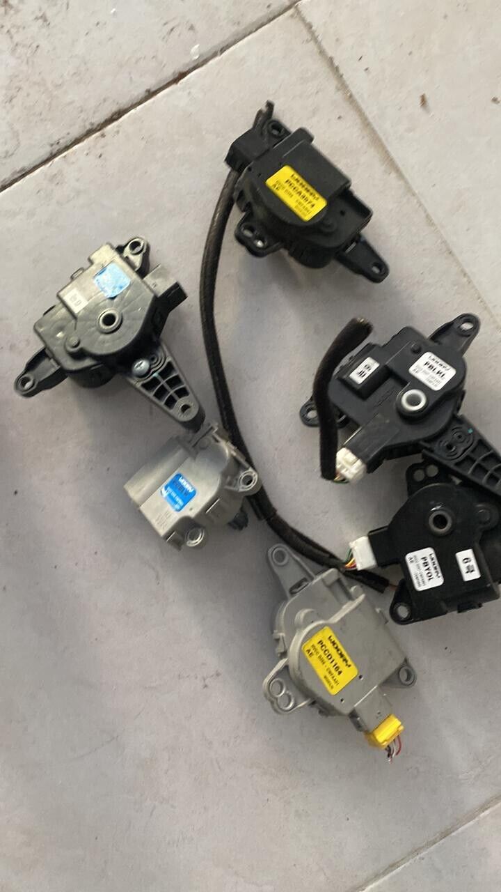 KIA NIRO 2017 2020 OEM AC A/C AIR CONDITIONER HEATER ACTUATOR MOTORS SET