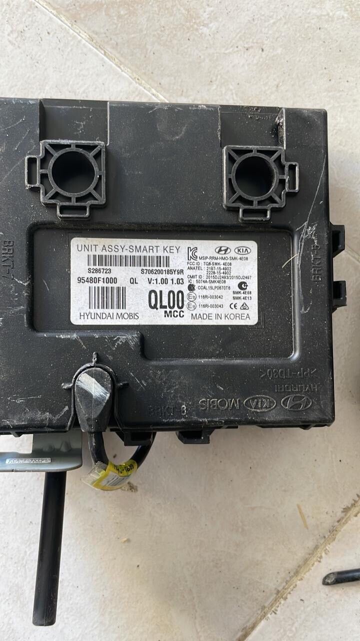 Kia Sportage 2018 OEM smart key unit ASSY 95480F1000 QL00