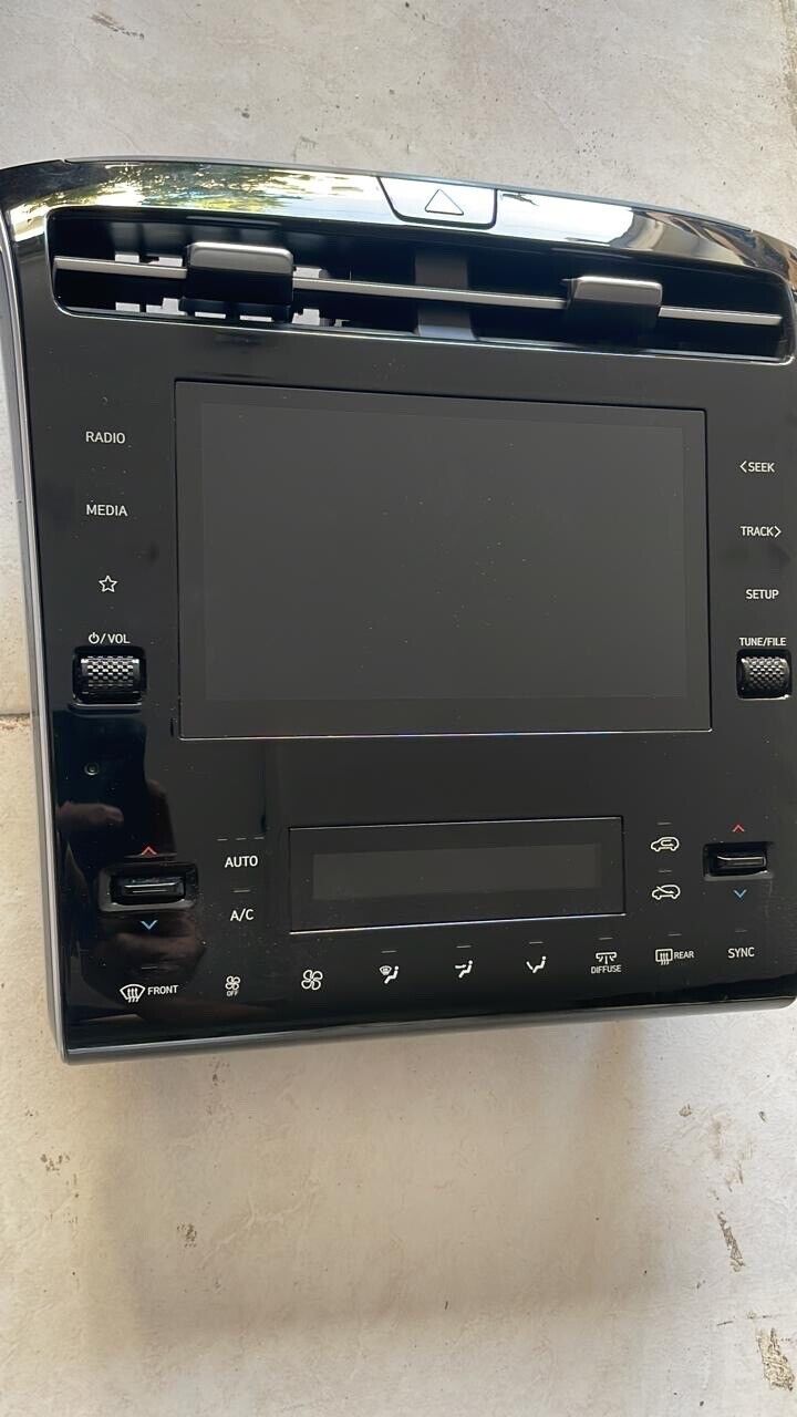 Hyundai Tucson 2022 2023 OEM Head unit Radio Touch Screen 96525N7000RET