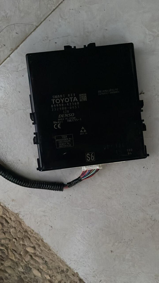 toyota Rav4 2018 2022 OEM smart key control unit 8999042160