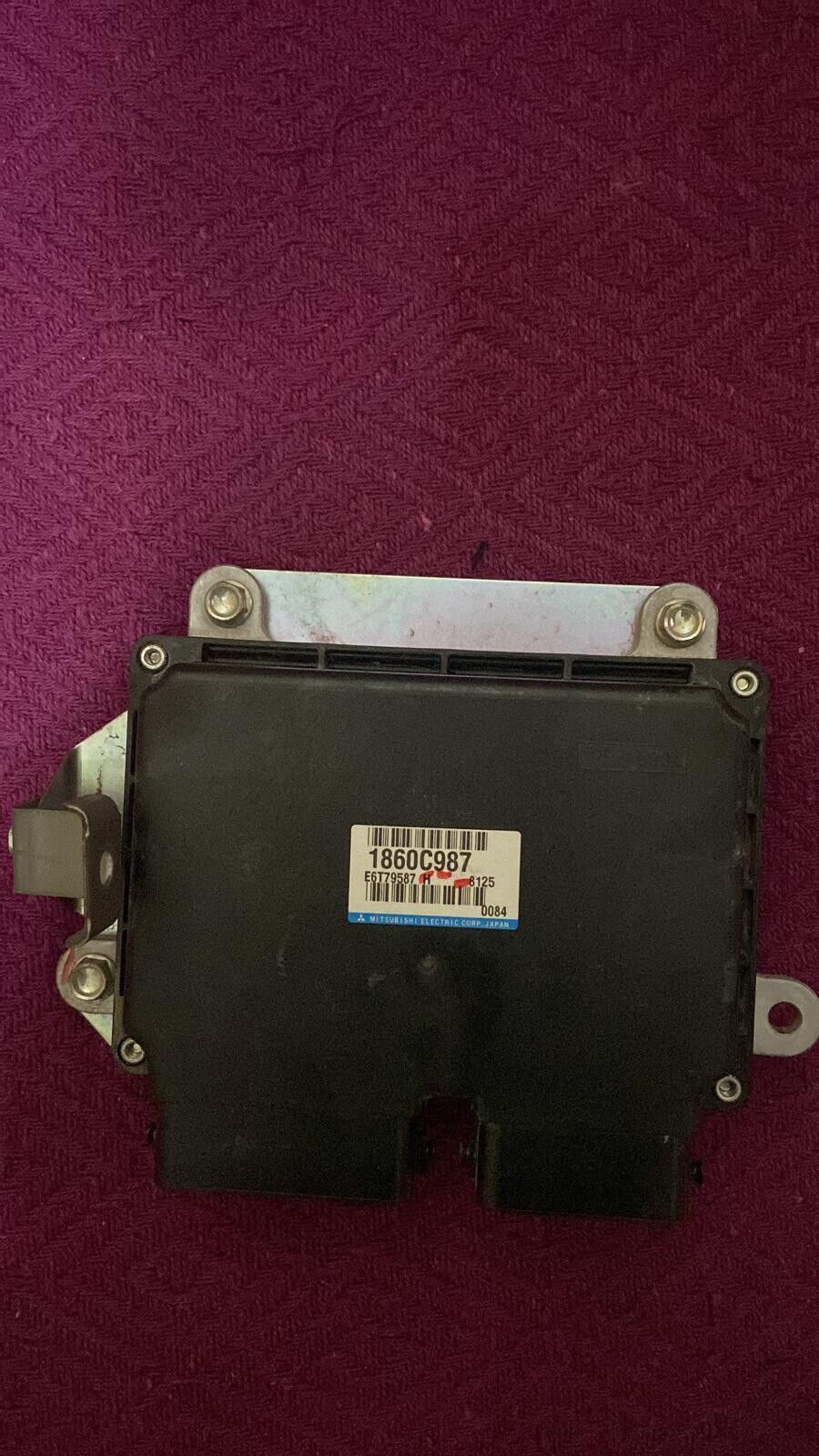 Mitsubishi Outlander 2013-2020 Engine Computer module ECU 1860c987  8125 ￼7313