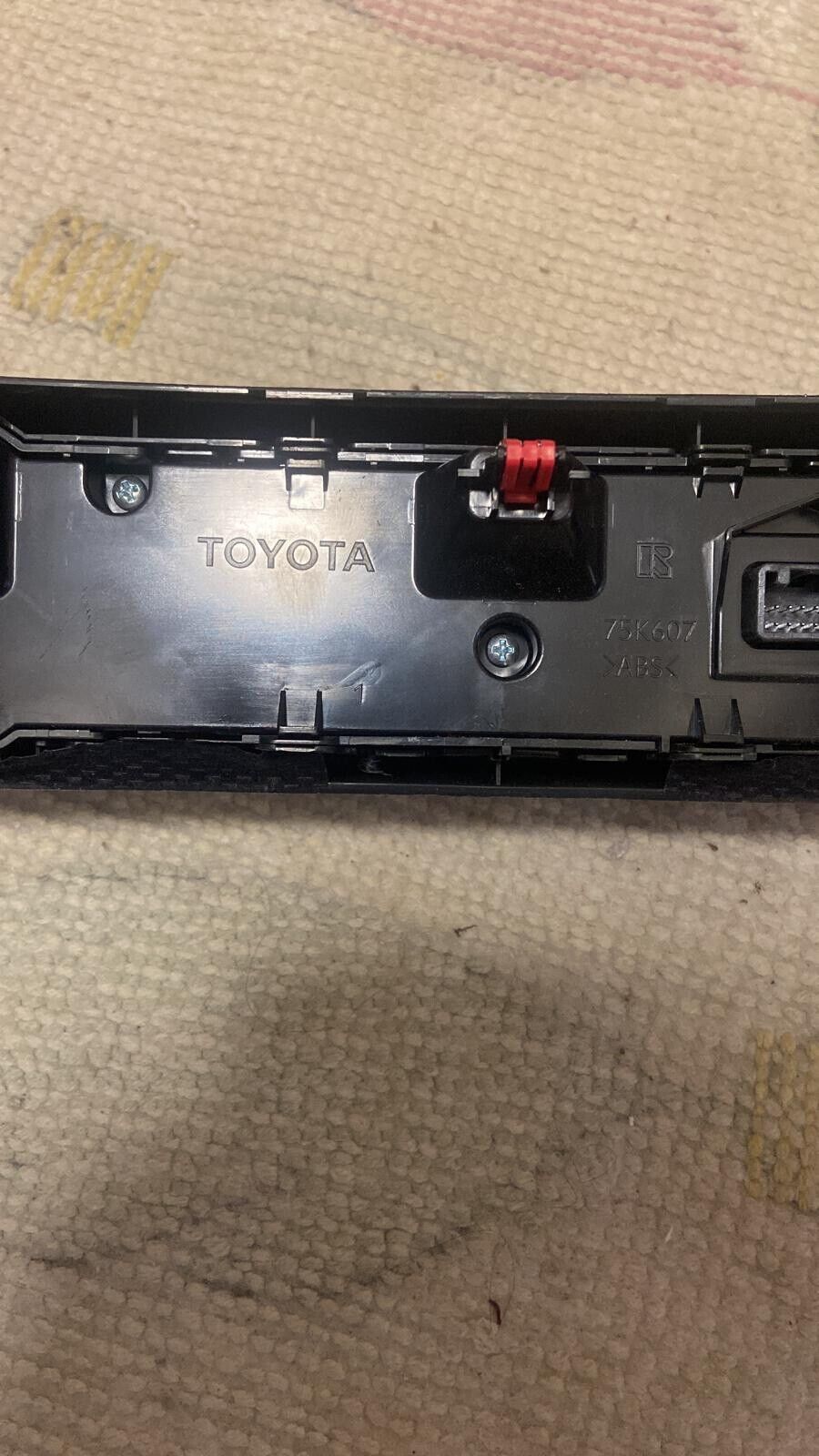 TOYOTA RAV4 2019 2020 AC HEATER TEMPERATURE CLIMATE CONTROL PANEL OEM 75K607