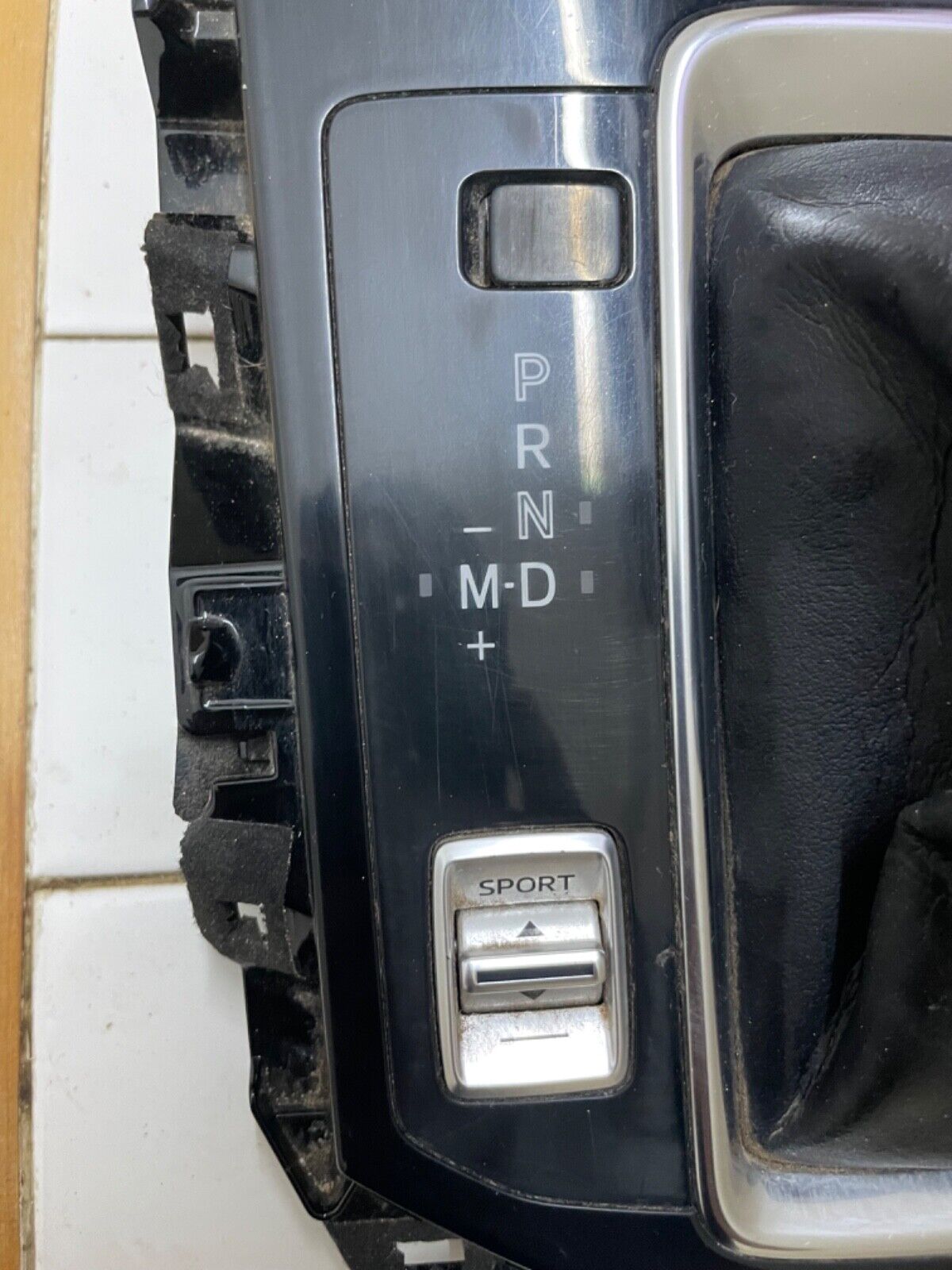 Mazda CX5 2019 2020 OEM shifter panel unit