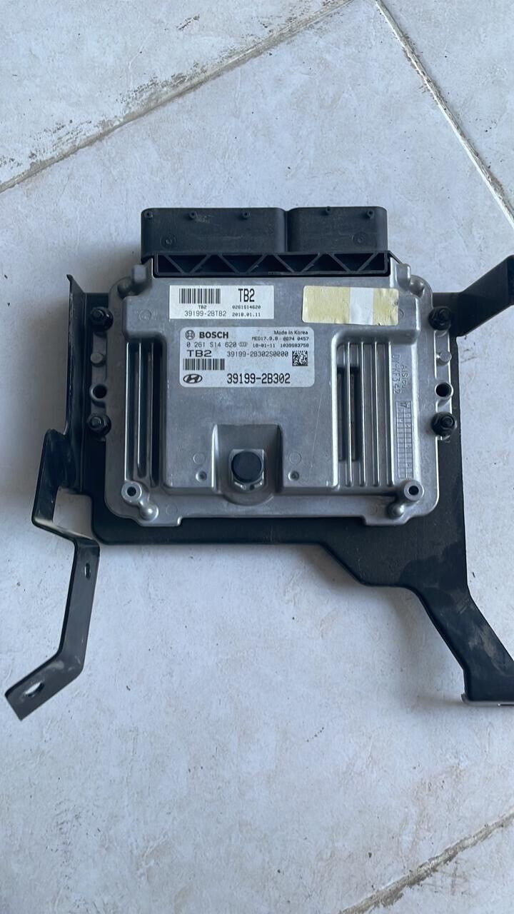 Hyundai Tucson 2017 2021 ECU engine control unit 391992B302 TB2