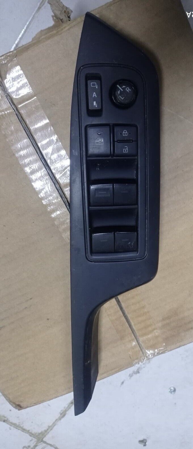 Toyota CHR 2017 2020 OEM Window Mirror Center Switch Control 4040F4090