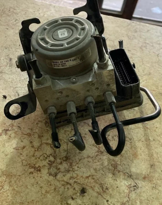 2013-2019 Mk3 Mazda 3 ABS Pump Module BHR1437A0A ESC K1900 C